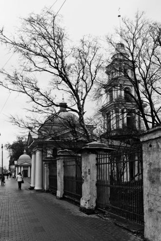 В 1723 году была построена деревянная яр