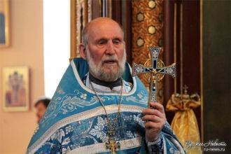 Протоиерей Василий Новинский – настоятел