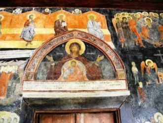 Фрески Церкви Святого Стефана охватывают