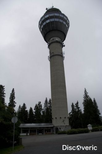 Башня названа в честь горы Пуйо, на кото