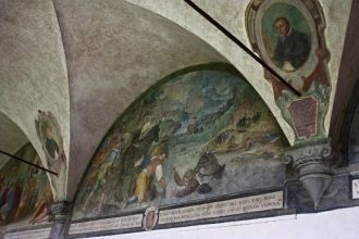 Владения монастыря и имущество его монах