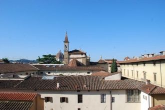 Тогда же было построено здание для библи