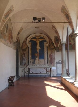 Внутри монастыря сохранилось уникальное 