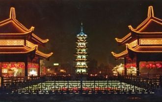 Храм построен в архитектурном стиле чань