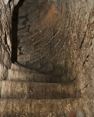 Они обеспечивали осаждённых водой, что в