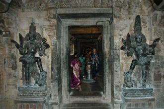 Храм Брихадешвара, где боги танцуют.