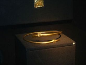 Гривна – украшение и признак благородств