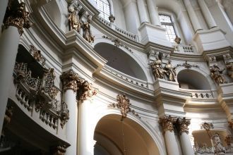 До Второй мировой войны собор являлся гл