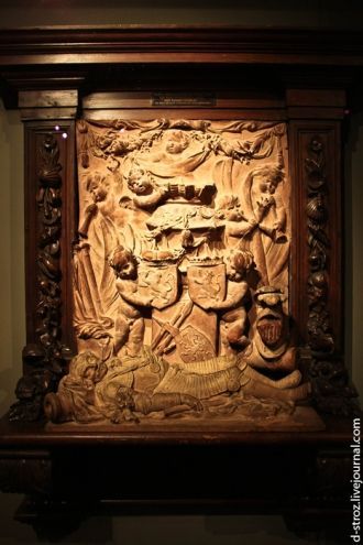 Модель надгробия адмирала Мартена Тромпа