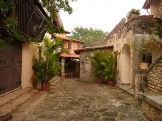 Проект воссоздания Альтос де Чавон прина