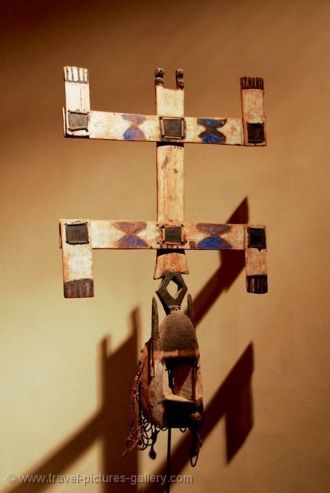 Маска Канага, эмблема ДОГОНЫ, Национальн