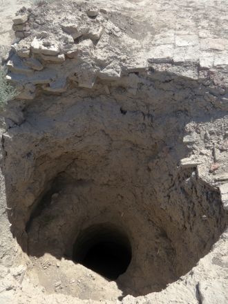 Колодец внизу 