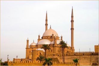 Основной задачей данного сооружения была