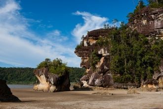 Национальный парк Бако. Вид на пляж и по