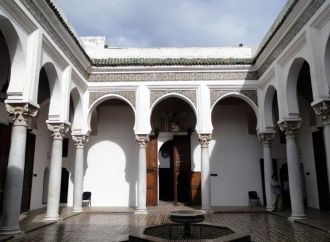 Роскошный белоснежный дворец Дар-эль-Мак