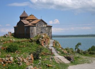 Церковь Святого Степаноса IX века — крес