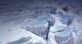 Памуккале, белоснежные ванны Клеопатры.