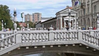 Тройной мост - красивейшая особенность а