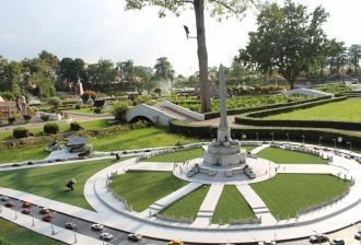 В общем, все разнообразие и древней, и с