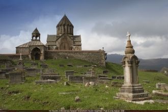 Гандзасар представляет собой монастырь, 