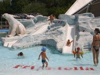 Или проверить свою храбрость, прокативши