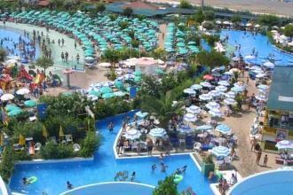 Для девушек ежедневно в 16:00 в парке ус