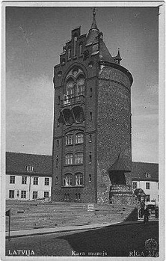 Старинное изображение пороховой башни в 