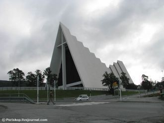 Вид от магистральной автодороги E08.