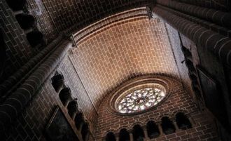 Потолок в Эворском соборе.