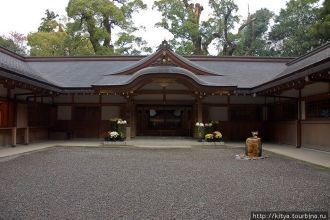 Внешнее святилище храма Исэ. Внешнее свя