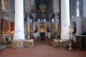 Внутреннее убранство храма