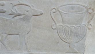 Фрагмент мраморной перегородки солеи.