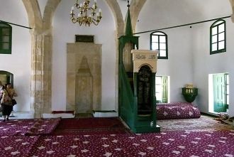 Лишь дважды в год - во время двух самых 