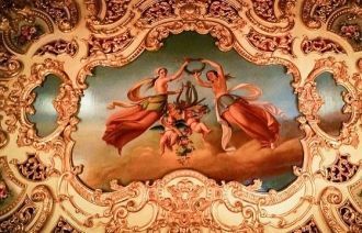 Уникальные росписи интерьеров восстанавл