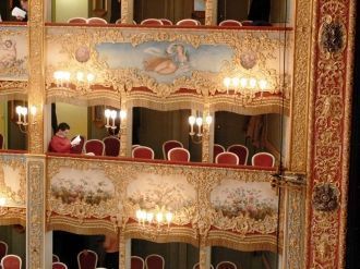 Еще дважды «Ла Фениче» подтверждал симво