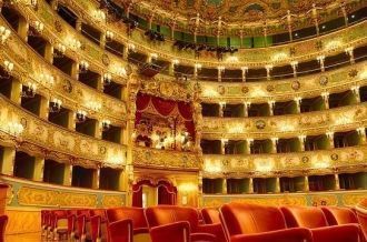 Во все времена здесь работали лучшие муз