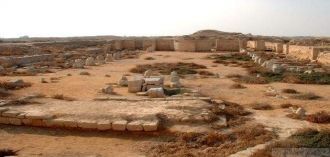 Мощи Менаса не в одиночестве лежат в мон