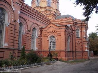 Расположенная на возвышенном месте, орга