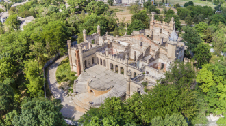 Самым изящным элементом нового дворца бе