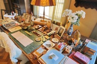 Рабочий стол Анны.