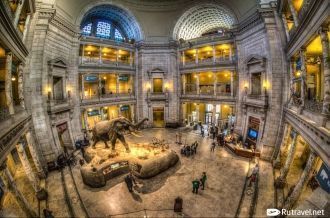 Здание музея было построено в 1880 г. зн