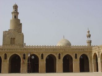 Мечеть была сооружена с намерением разме