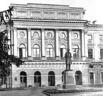 Позже К.Г. Разумовский продал свой дворе