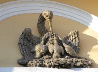 Но их дополнили упомянутым выше изображе