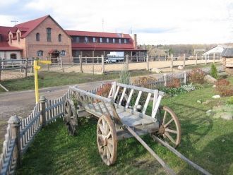 Потом владельцами этой земли стали Быхов