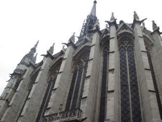 Помимо роли часовни, капелла выполняет и