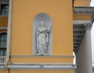 Муза комедии Талия