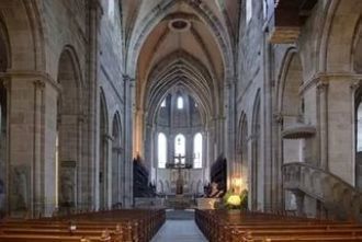 Внутри собора.