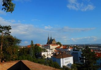 Вид на Собор Святых Петра и Павла со Шпи