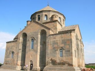 Для своего возраста церковь сохранилась 